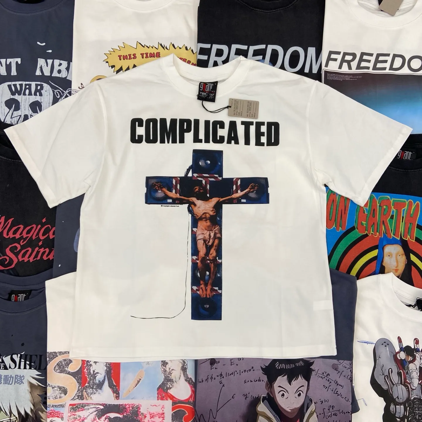 Saint Michael series of new American retro washed and distressed niche printed pure cotton loose short-sleeved T-shirts with digital white ink direct injection, breathable fabrics and three-dimensional and clear patterns. Fabric: Double yarn 240g Size: S-M-L-XL